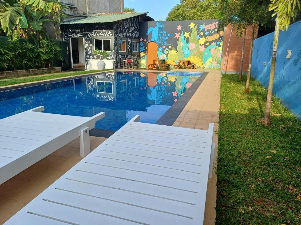 Thinaya Lake Resort 아누라다푸라 외부 사진